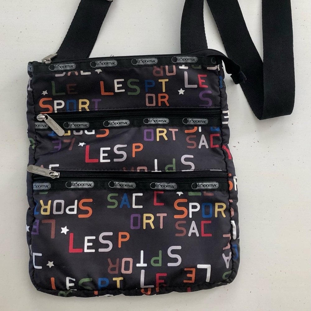 LeSportSac Crossbody Madison Bag Black Multicolor Multi pocket shoulder bag
